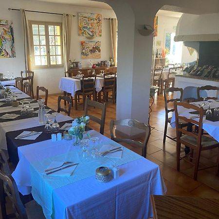 Human Hotel Restaurant Park Villecroze Ngoại thất bức ảnh